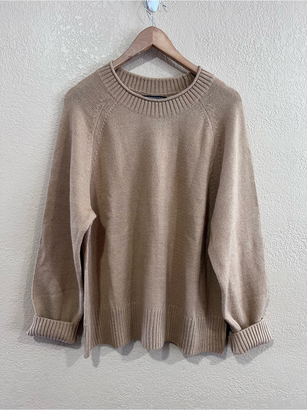 Banana Republic Crewneck Sweater in Taupe Size XL